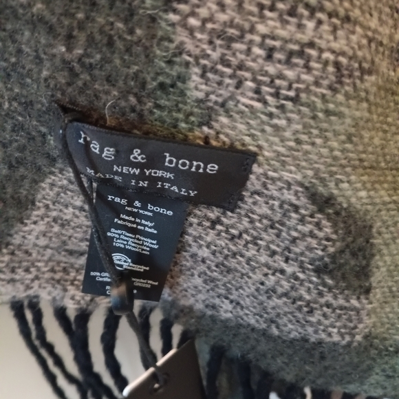 Rag Bone scarves - Picture 3 of 4